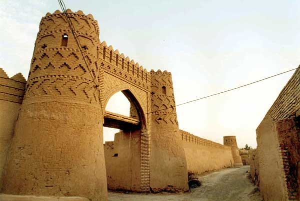 دروازه شارستان