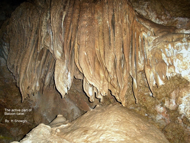غار بتون سرایان معروف به غار اژدها
