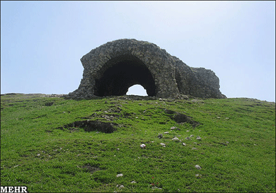 قلعه ای در محاصره کشاورزان